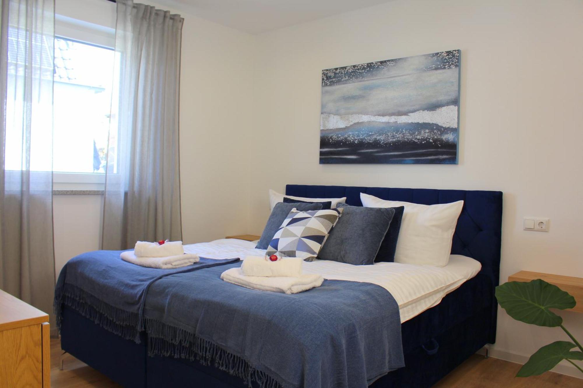 Apartment Mit Voll Ausgestatetter Kueche, Badewanne, Balkon, Parkplatz Vor Dem Haus, Ruhig Gelegen, Ada4 쿨름바흐 외부 사진