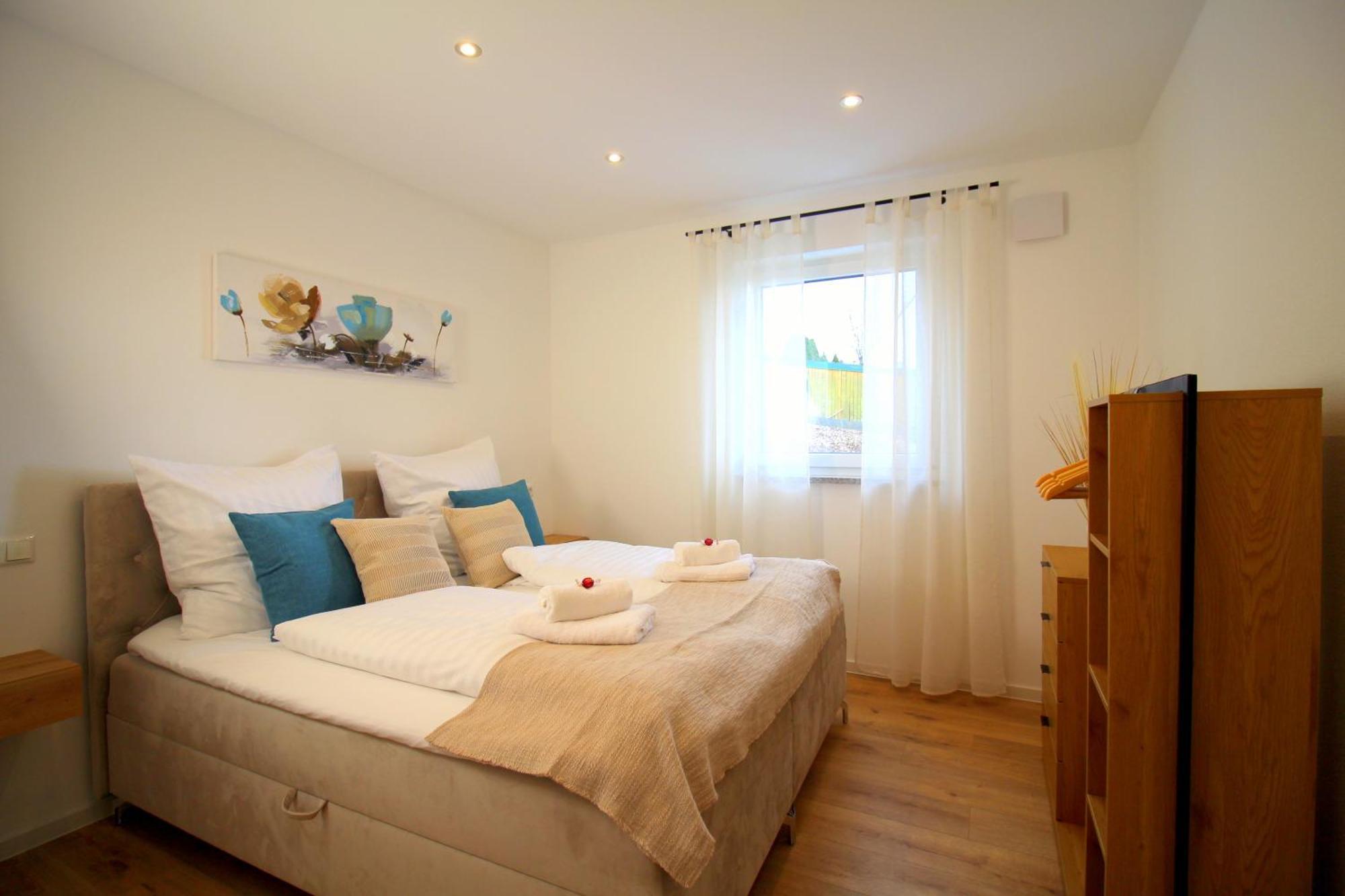 Apartment Mit Voll Ausgestatetter Kueche, Badewanne, Balkon, Parkplatz Vor Dem Haus, Ruhig Gelegen, Ada4 쿨름바흐 외부 사진