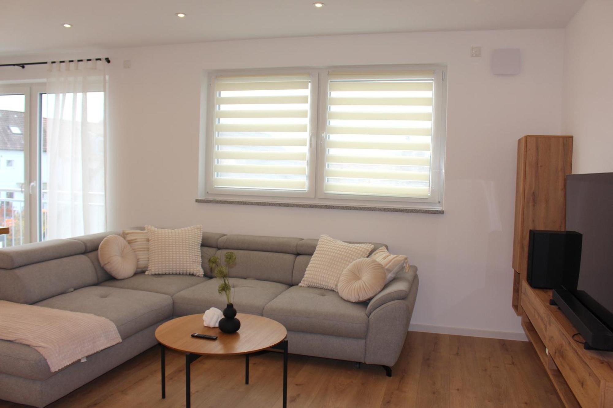 Apartment Mit Voll Ausgestatetter Kueche, Badewanne, Balkon, Parkplatz Vor Dem Haus, Ruhig Gelegen, Ada4 쿨름바흐 외부 사진