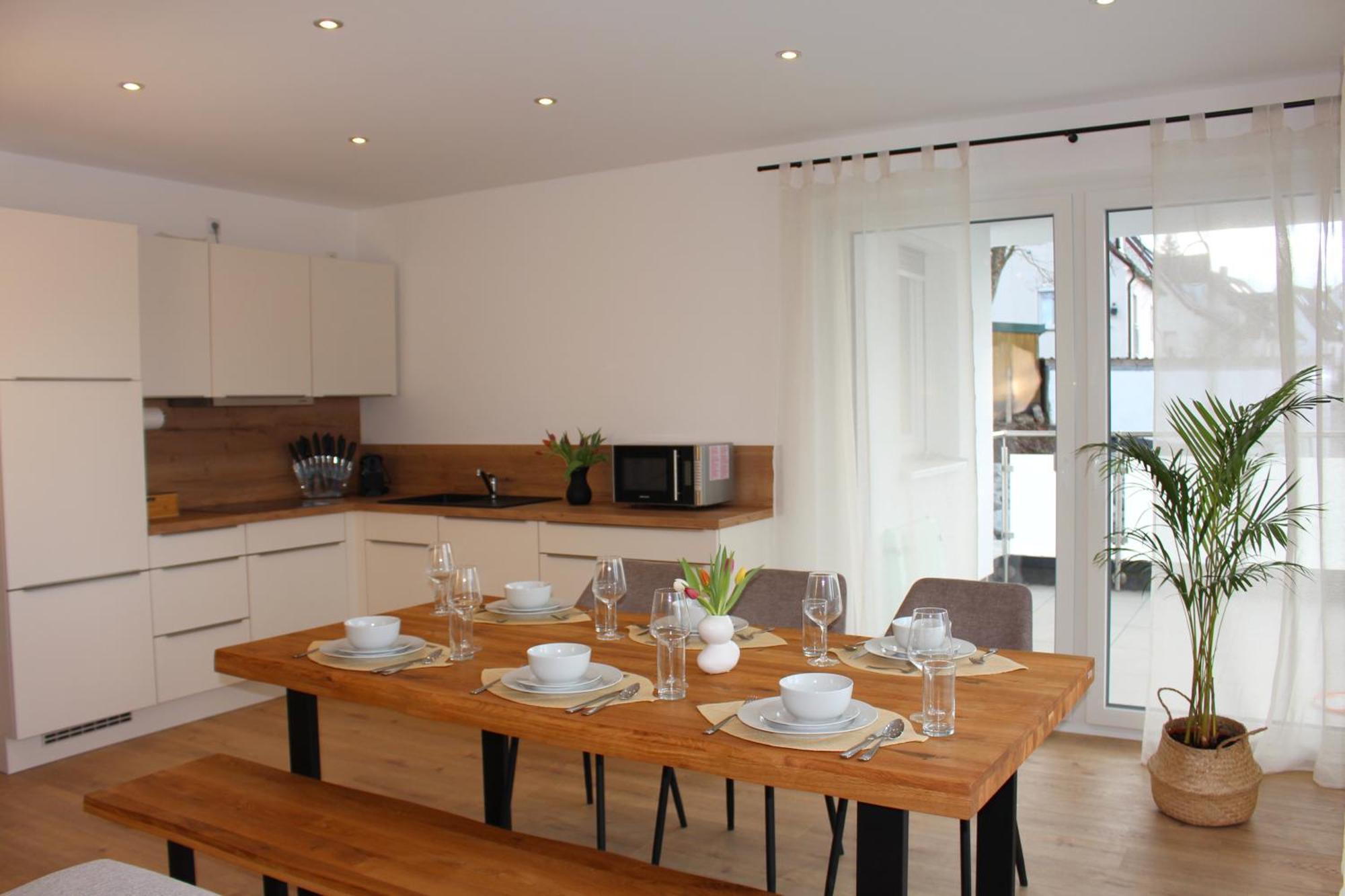 Apartment Mit Voll Ausgestatetter Kueche, Badewanne, Balkon, Parkplatz Vor Dem Haus, Ruhig Gelegen, Ada4 쿨름바흐 외부 사진