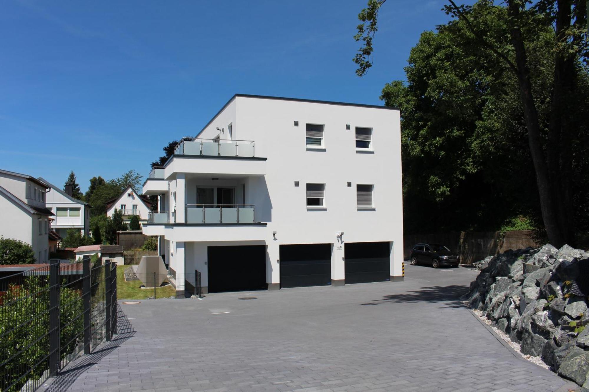 Apartment Mit Voll Ausgestatetter Kueche, Badewanne, Balkon, Parkplatz Vor Dem Haus, Ruhig Gelegen, Ada4 쿨름바흐 외부 사진